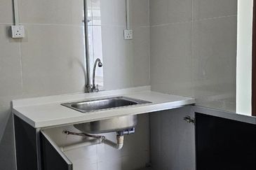 KSL D Esplanade, Taman Century