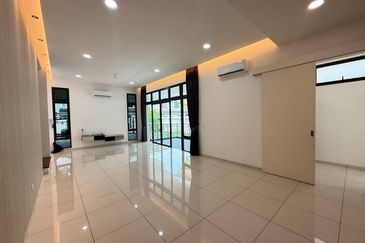 Featherstone @Eco Botanic