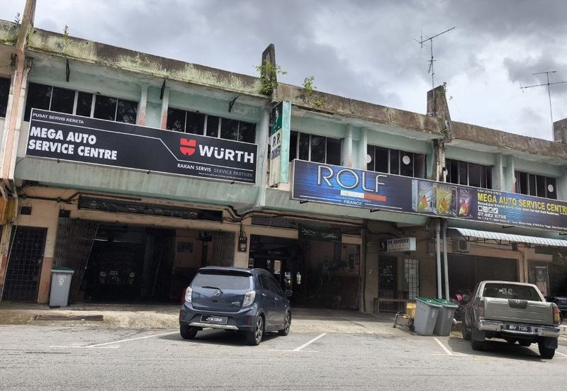 Kota Tinggi Shop