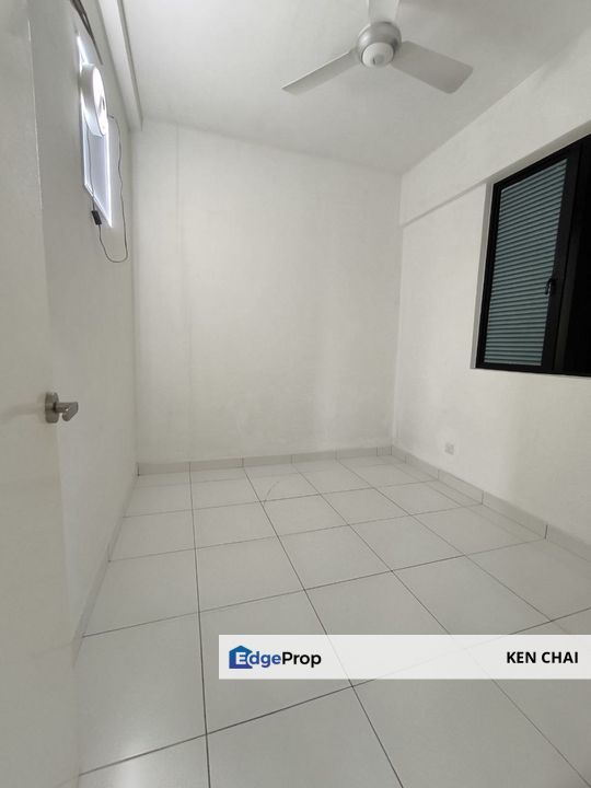 Sky Peak Corner Unit, Johor, Setia Tropika