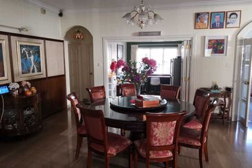 Bukit Tunku Adjoning Semi D For Sale