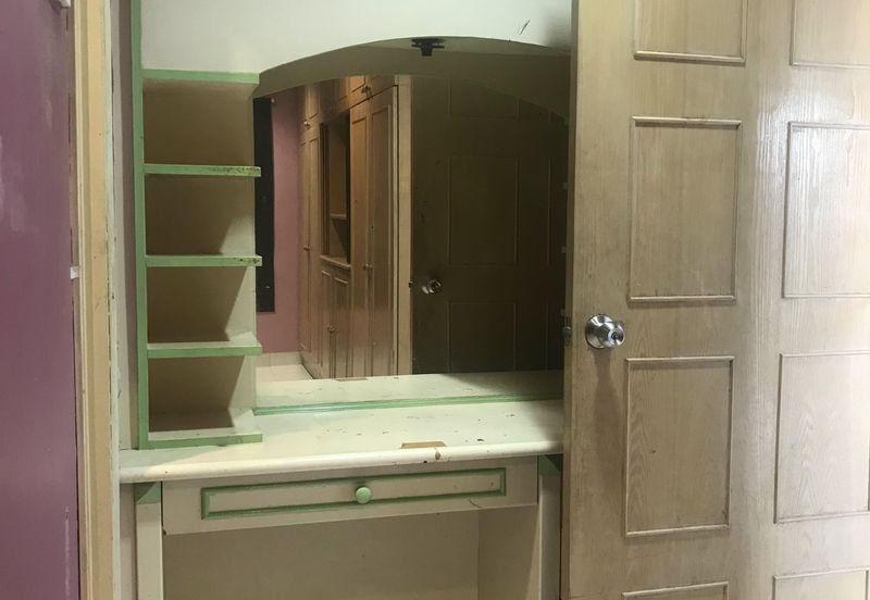 Pangsapuri Bukit Awansari (OG Court)