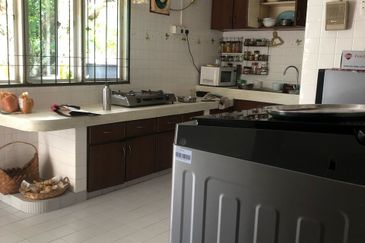 Bukit Gasing, Seksyen 5