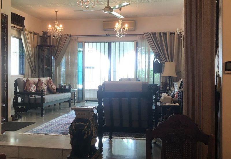 Bukit Gasing, Seksyen 5