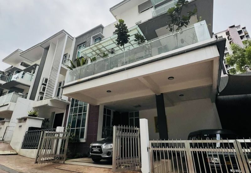 Saville @ The Park - Twin Villa