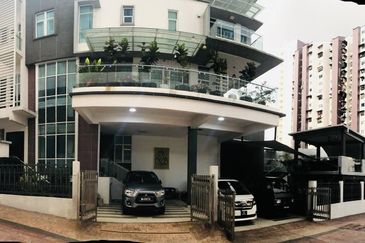 Saville @ The Park - Twin Villa