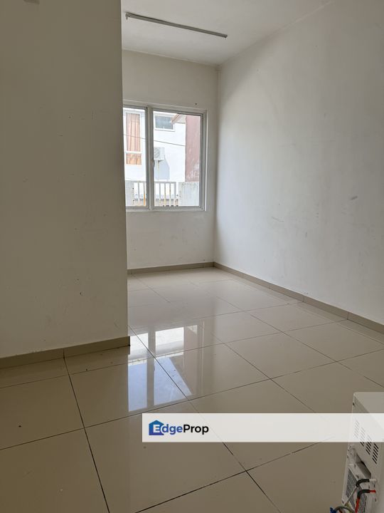 Sendayan End Lot with Land For Sale , Negeri Sembilan, Seremban