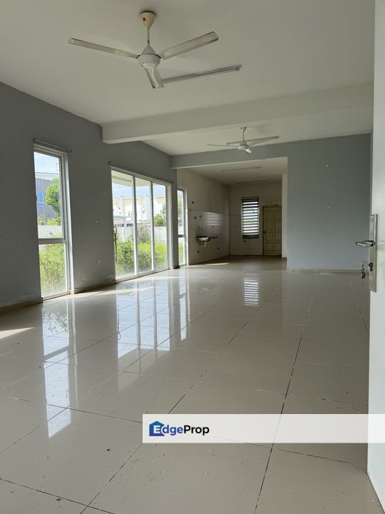 Sendayan End Lot with Land For Sale , Negeri Sembilan, Seremban