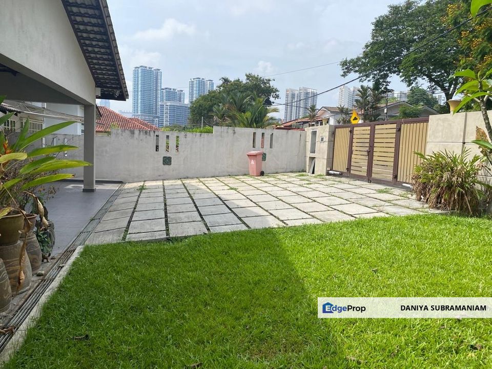Seksyen 17 section single storey semi d bungalow , Selangor, Petaling Jaya