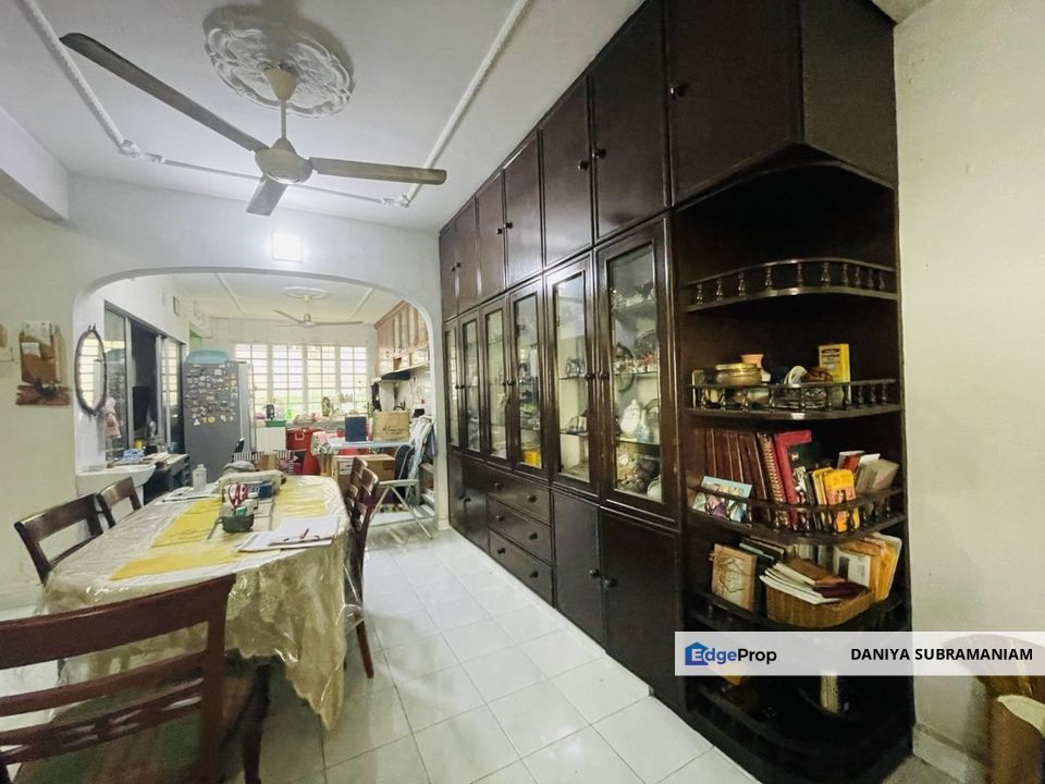 Damansara Jaya Intermediate Terrace For Sale, Selangor, Petaling Jaya