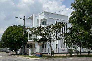 Bandar Country Homes