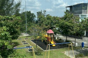 Bandar Country Homes