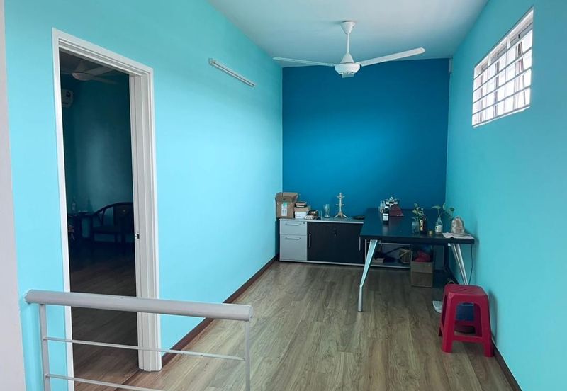 D'Anjung Teluk Pulai