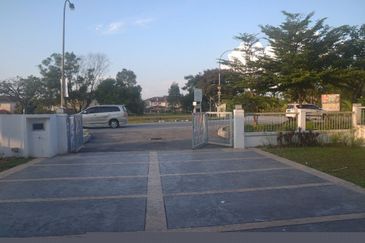 Aronia @ Bandar Tasik Kesuma