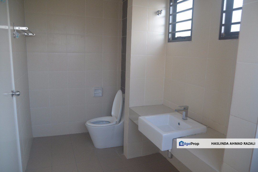 2 Storey Semi D Aronia Fasa 1M Bandar Tasik Kesuma, Selangor, Semenyih