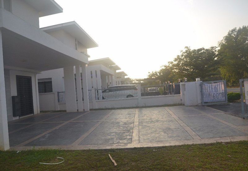 Aronia @ Bandar Tasik Kesuma