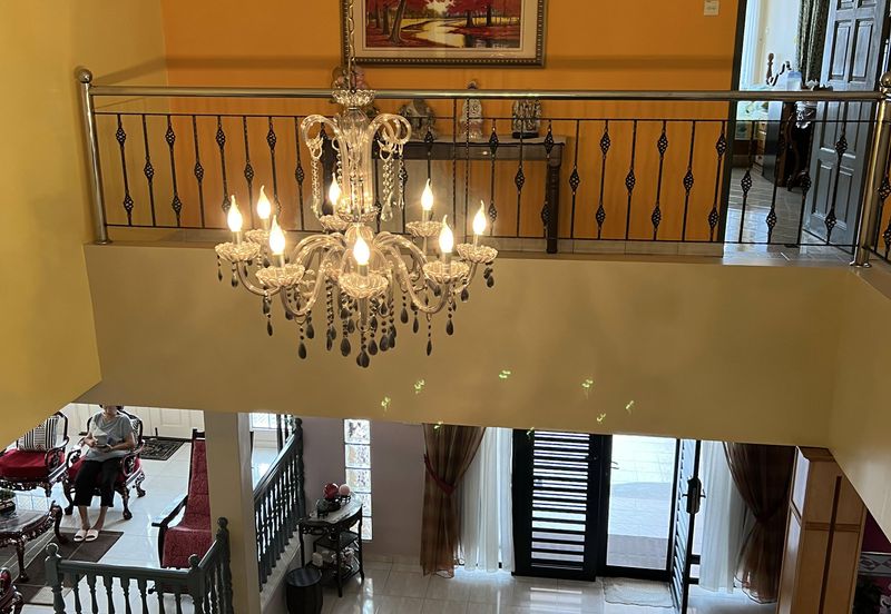 Jalan Suasana, Bandar Tun Hussein Onn