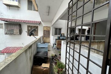 Pangsapuri Seri Saujana