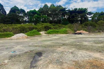 Tanah Kampung Bukit Dukung Lebuhraya Grand Saga 