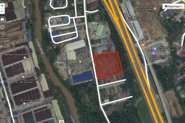 Tanah Kampung Bukit Dukung Lebuhraya Grand Saga 