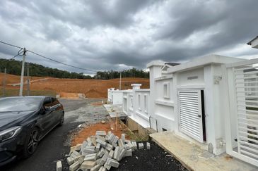 Bungalow Putra Mutiara Residence Sungai Merab