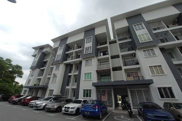 Taman Bukit Inai Apartment