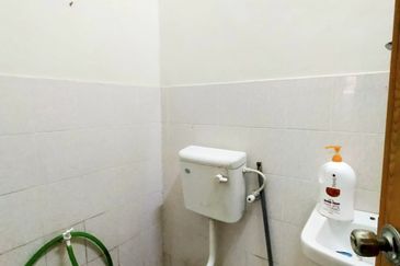 Langat Utama 3 Banting For Sale