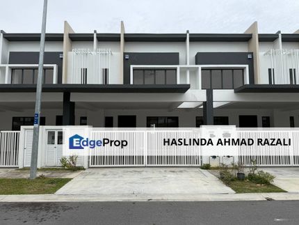 Resort Residence 1 Clover Bandar Sri Sendayan, Negeri Sembilan, Seremban
