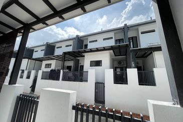 Elmina Green Three @ City of Elmina