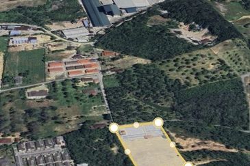 Tanah Pertanian Beranang Tengah