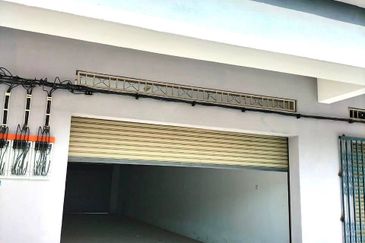 Salak Perdana Business Park