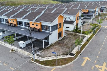 Ritma Perdana Townhouse @ LBS Alam Perdana