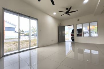 Ritma Perdana Townhouse @ LBS Alam Perdana