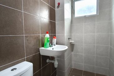 Ritma Perdana Townhouse @ LBS Alam Perdana