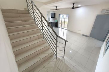 Ritma Perdana Townhouse @ LBS Alam Perdana