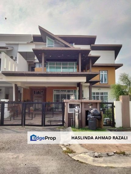 Corner Lot Seksyen 8 Bangi, Selangor, Bangi