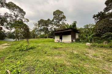 Kampung Sungai Lui