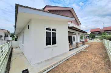 Taman jenderam Damai