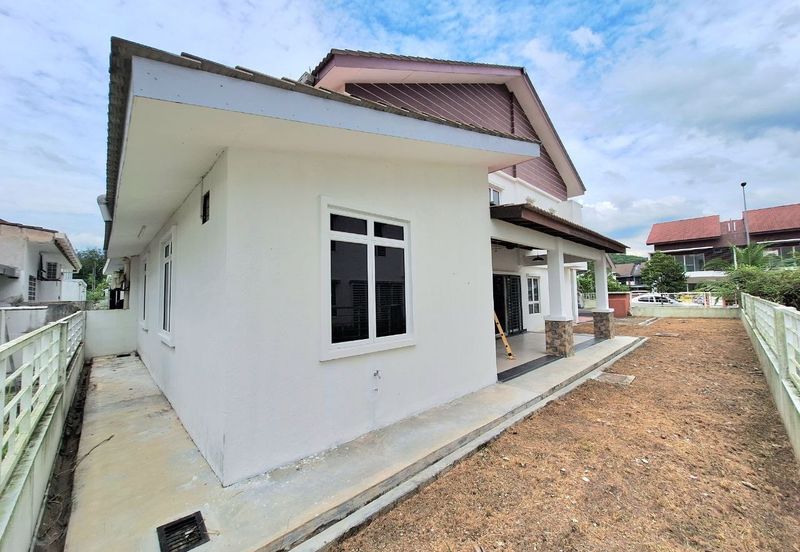 Taman jenderam Damai *