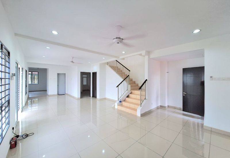 Taman jenderam Damai *