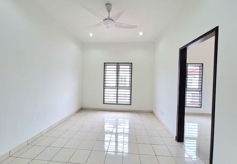 Taman jenderam Damai *