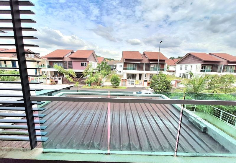 Taman jenderam Damai *