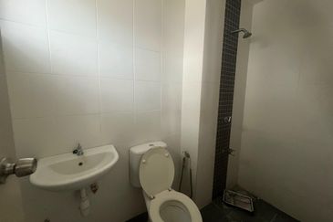 D'Camelia Court Nilai Impian