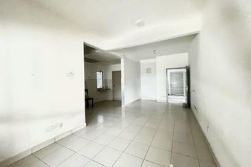 D'Camelia Court Nilai Impian