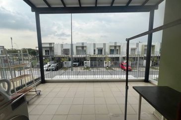 Casa Wood, CyberSouth