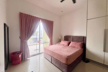 Casa Wood, CyberSouth