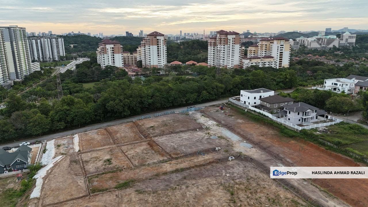 Tanah Lot Banglo Limau Manis , Selangor, Kajang