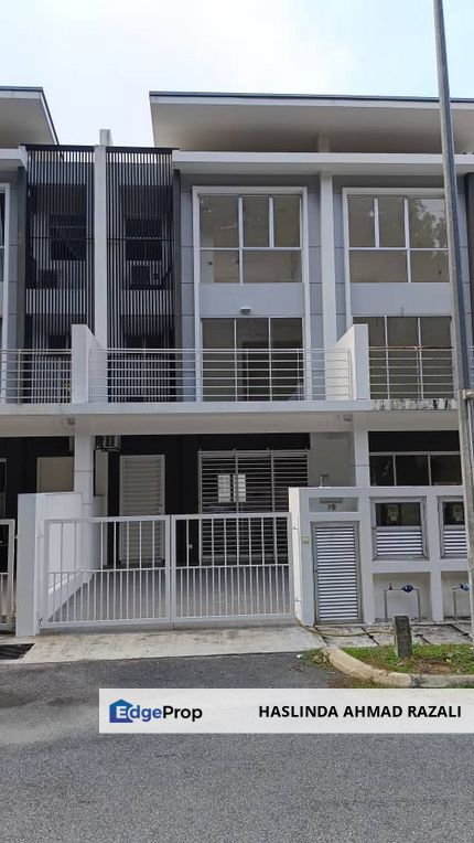 Bayu Heights 2 Taman Desa Serdang Balakong, Selangor, Seri Kembangan