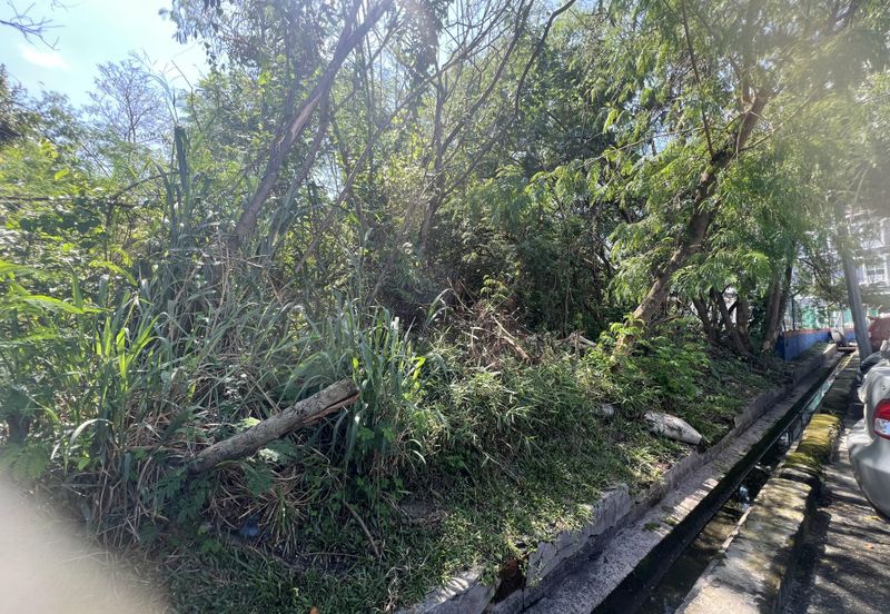 Jalan Impian Mahkota, Kampung Sungai Kantan