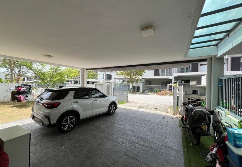 Laman Delfina @ Nilai Impian